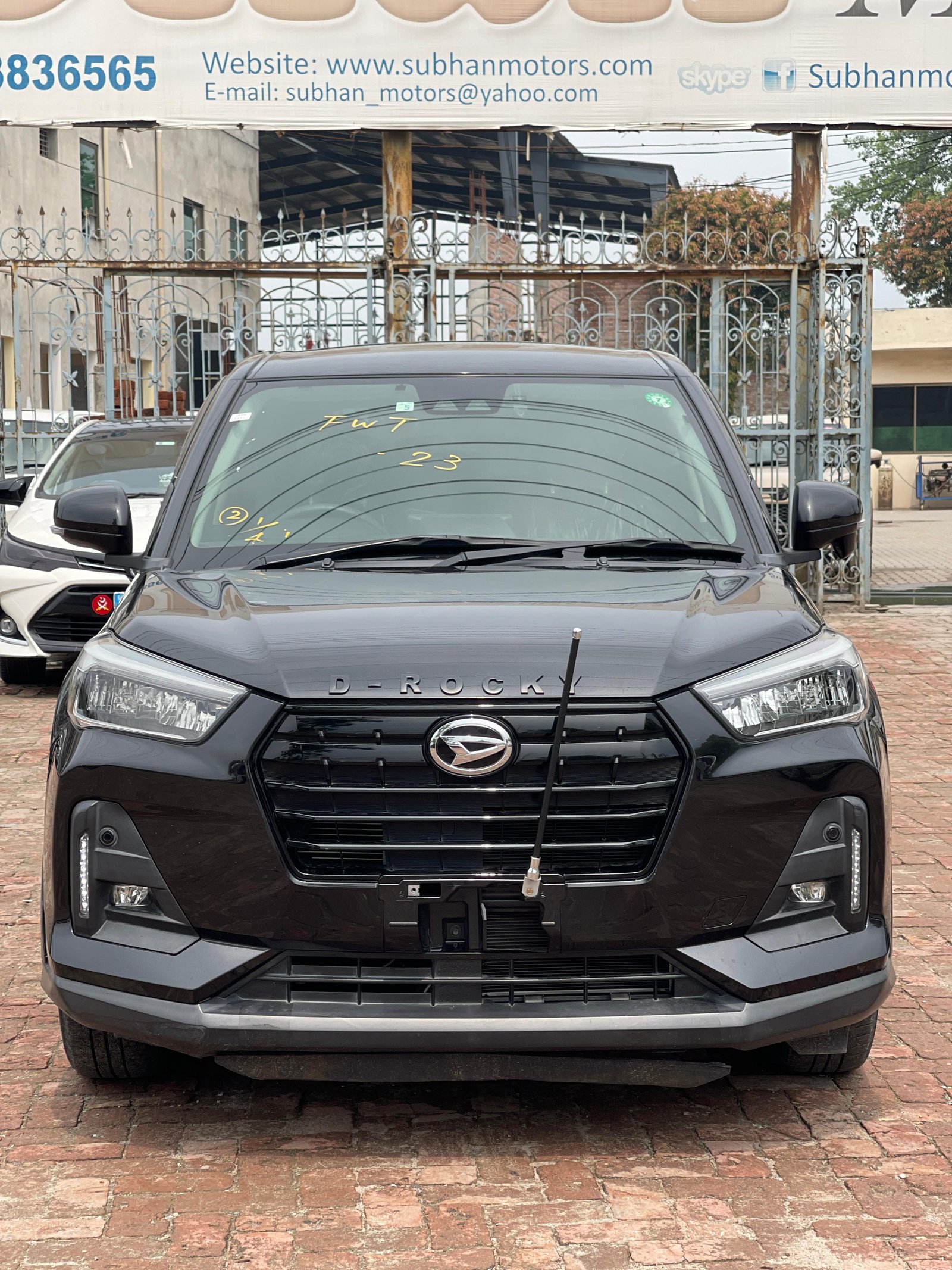 TOYOTA ROCKY G